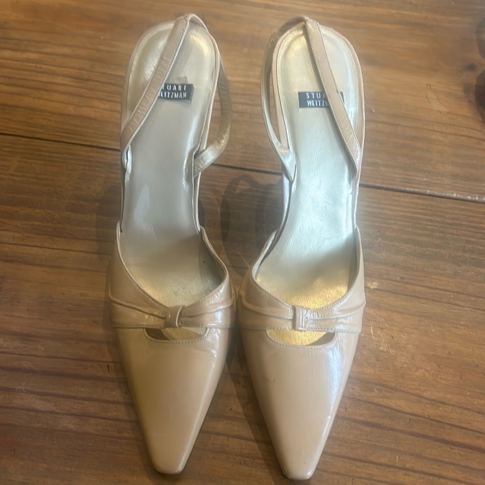 Stuart Weitzman Size 7.5 heels. Bought at Sak’s and only worn once